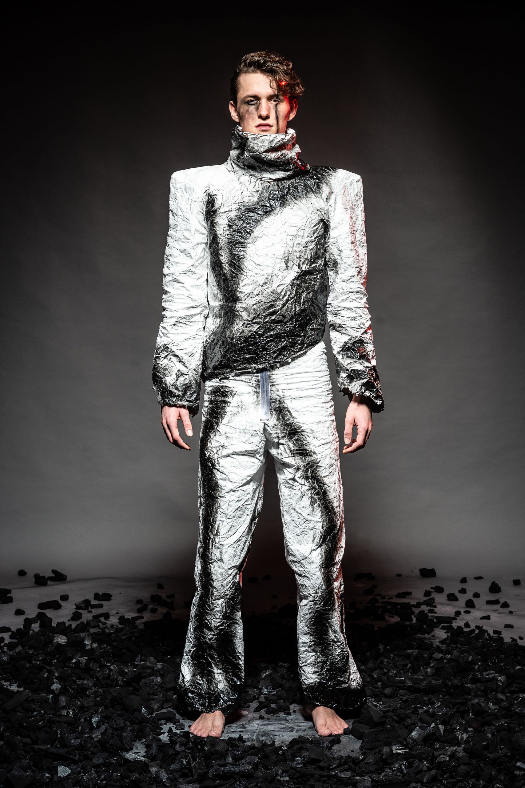 Blackened, look 09