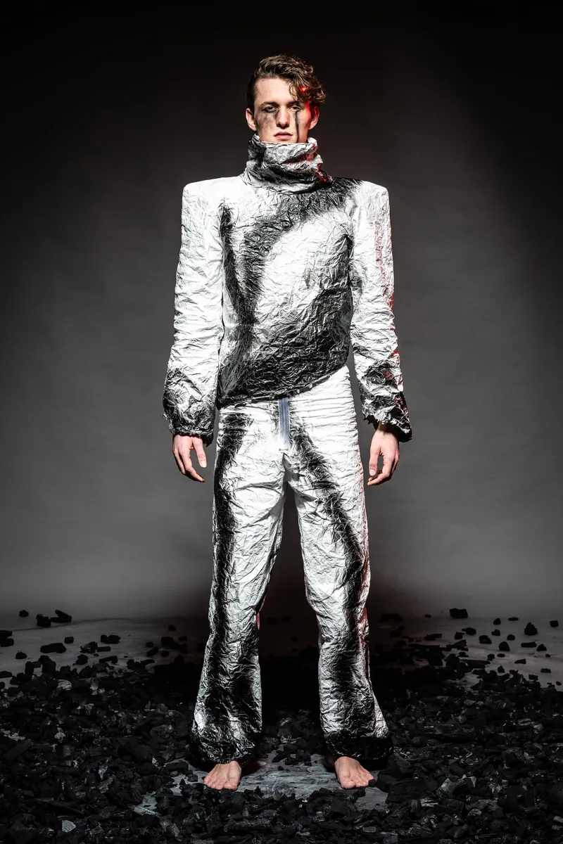 Blackened — look 17