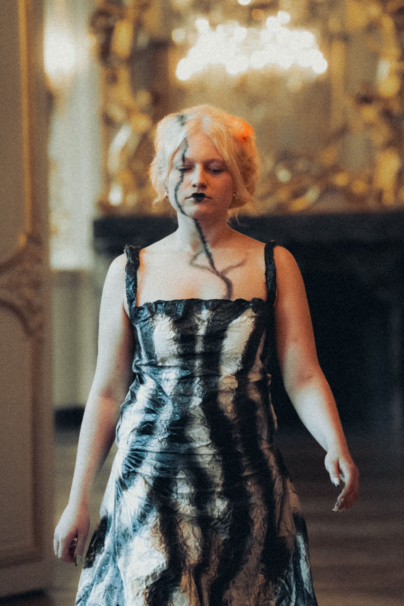 Burn Line - PFW, look 04